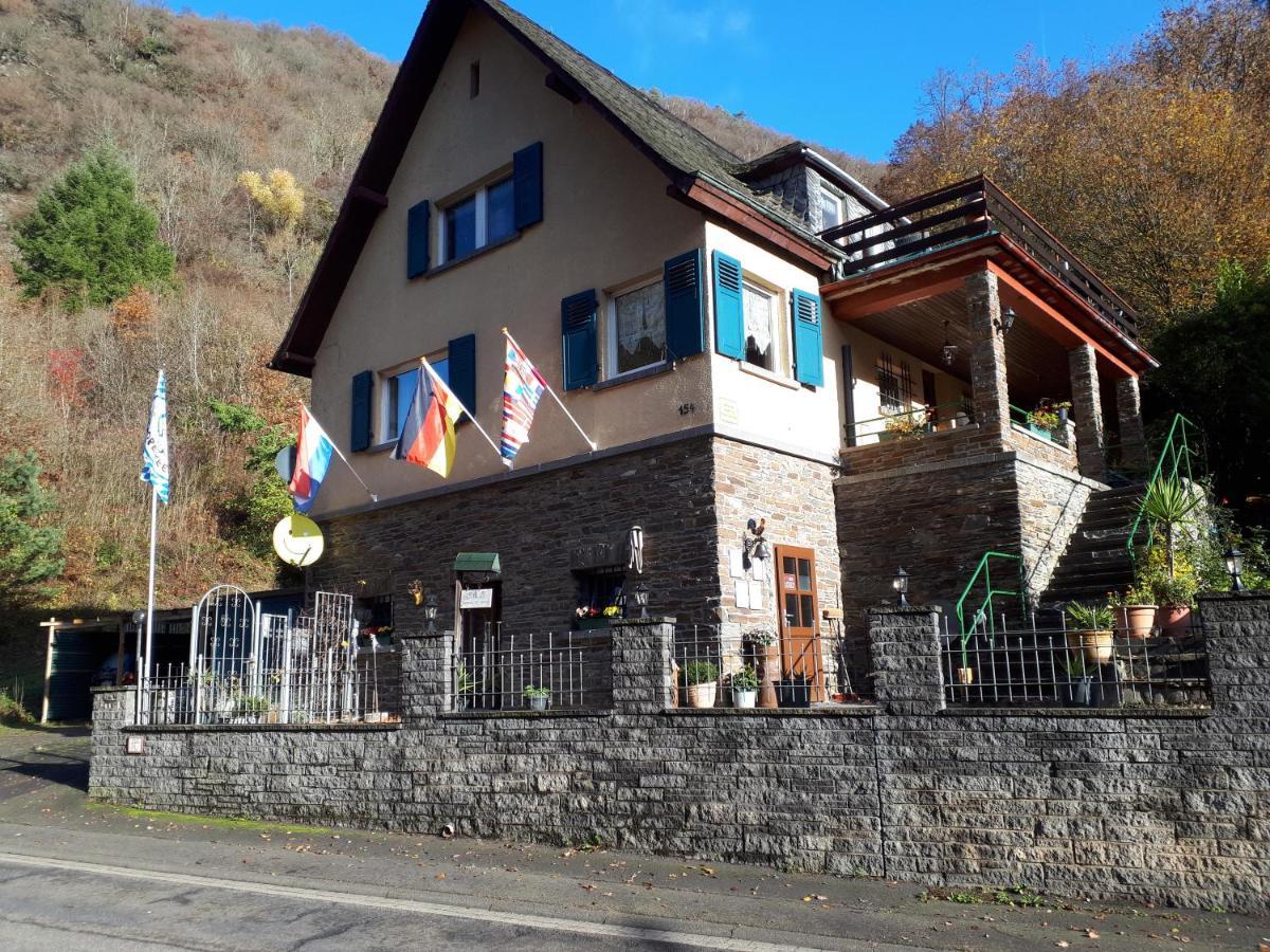 Haus Am Dekernbach Cochem Exterior foto